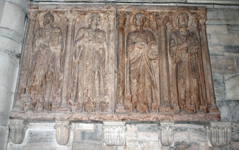 Figures of Saints and Apostles